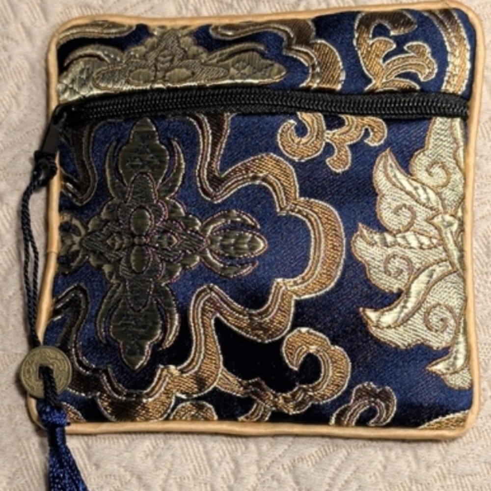 Coach Bag Charm Light Black Enameled Spider with Silver-Toned Hardware - Picture 11 of 12